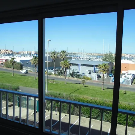 Apartment Cap D'agde 300m Plage Du Mole,vue Port,parking,lave Linge,piscine Agde