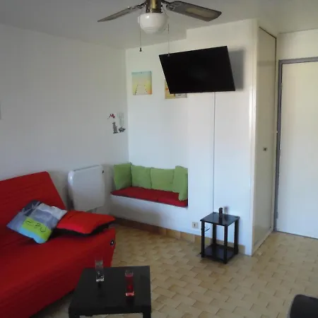 Apartment Cap D'agde 300m Plage Du Mole,vue Port,parking,lave Linge,piscine